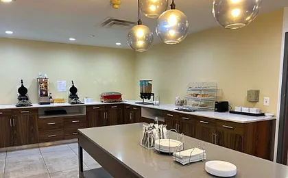 Comfort Inn & Suites Toledo North