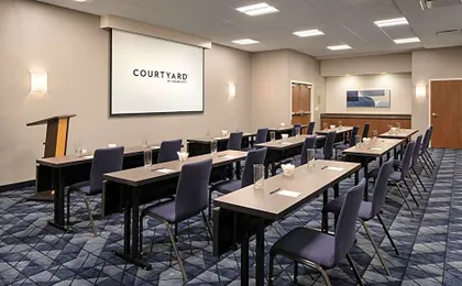 Courtyard by Marriott Seattle Southcenter
