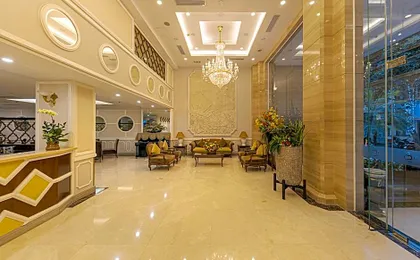 Chalcedony Grand Hotel