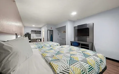 Studio 6-Roswell, GA - Atlanta