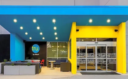 Tru by Hilton Dallas Market Center.