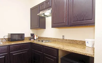 Americas Best Value Inn & Suites Cuero