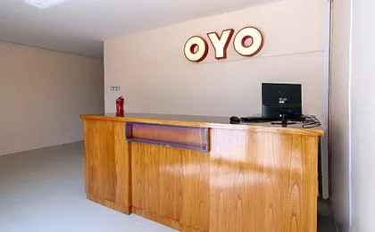 OYO 2895 Paranginan Residence