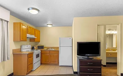 Quality Inn & Suites Vancouver - Hazel Dell