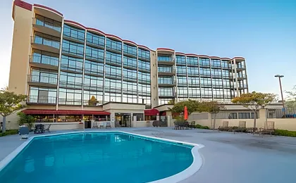 Oakland Airport Executive Hotel