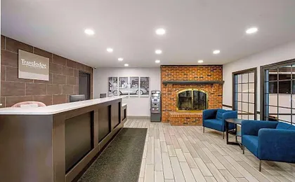 Travelodge by Wyndham Canton-Livonia Area, MI