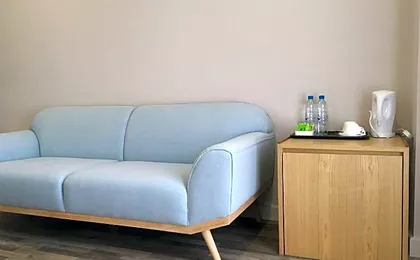 D Anggerek Service Apartment