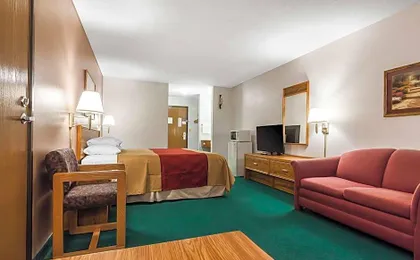 Rodeway Inn Holdrege