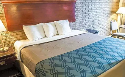 Rodeway Inn & Suites Wilmington North