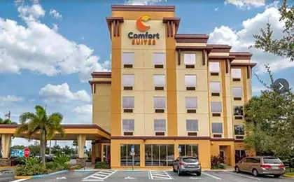 Comfort Suites Orlando Airport