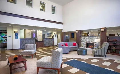 Green Mill Village Hotel & Suites, BW Signature Collection