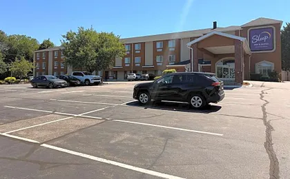 Sleep Inn & Suites Niantic North