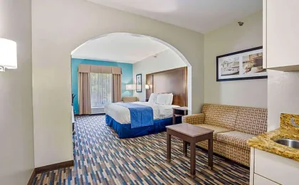 Blue Water Inn & Suites, BW Signature Collection