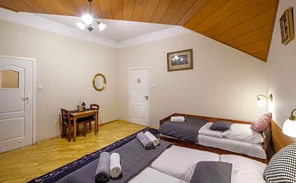 Golden Lion Guest Rooms Szewska 19
