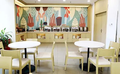 Hanting Hotel Fengcheng Phoenix Station