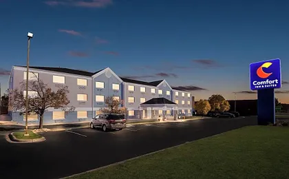 Comfort Inn & Suites Mason City - Clear Lake