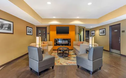 Best Western Plus Wine Country Inn & Suites
