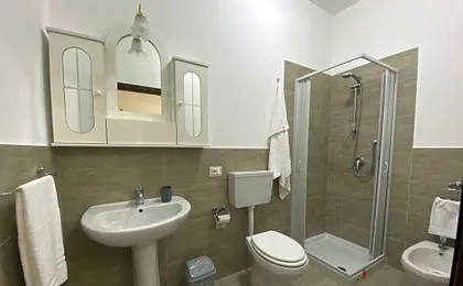 B&B Gloria