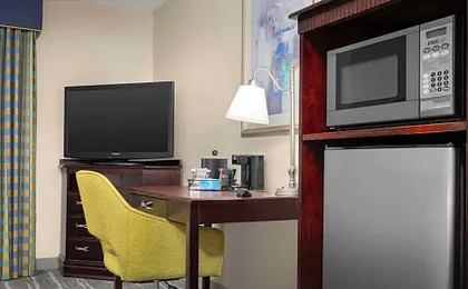Hampton Inn Syracuse Clay