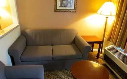Executive Inn & Suites Sacramento