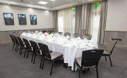 DoubleTree by Hilton Edinburgh Airport