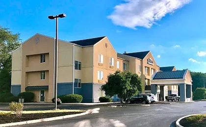 Baymont by Wyndham Chambersburg