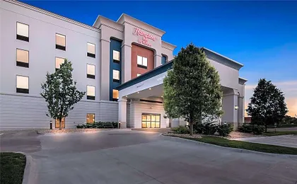 Hampton Inn Omaha/West Dodge Road (Old Mill)