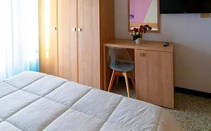 Abc Hotel