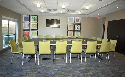 Holiday Inn Express & Suites Kirksville - University Area by IHG