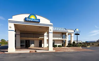 Days Inn by Wyndham Oklahoma City West