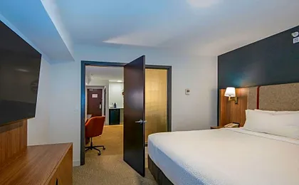 Holiday Inn Hotel and Suites-Kamloops By IHG
