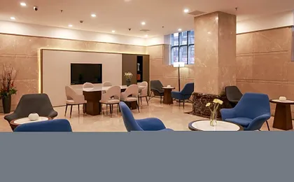 Starway Hotel Longquan People's Square