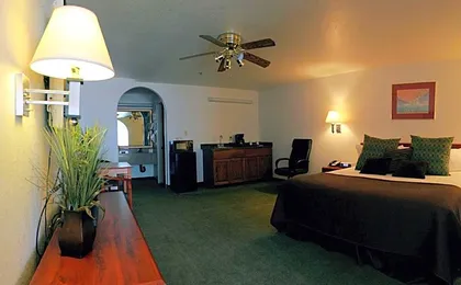 Best Western Colorado River Inn