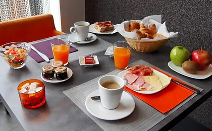 Porte De Versailles Hotel