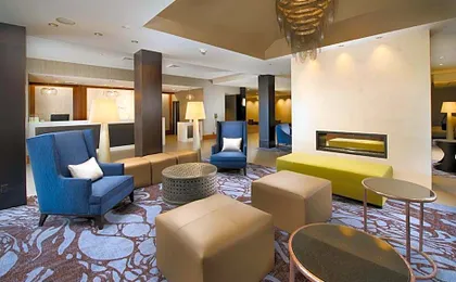 Skybridge Seattle Airport Hotel
