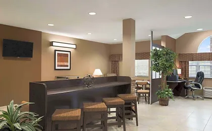 Sonesta Essential Fairmont