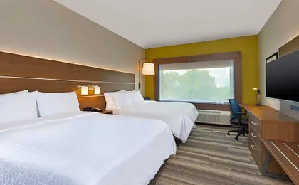Holiday Inn Express & Suites Milan - Sandusky Area By IHG