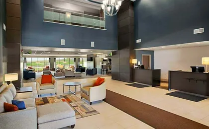 Wingate by Wyndham Bismarck