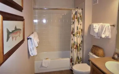 TLDA Tarn Landing 1 bed 1 loft 3 bathrooms