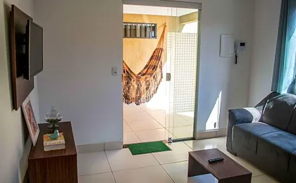 Casa com 2 Quartos e Varanda Gourmet