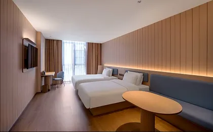 Hanting Hotel Qianxi Station Jin Street Plaza