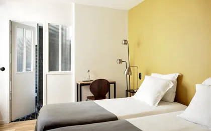 NEWHOTEL VOLTAIRE HD