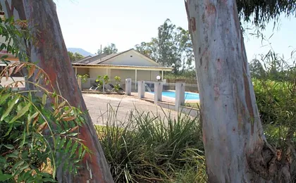 Isis Motel Scone