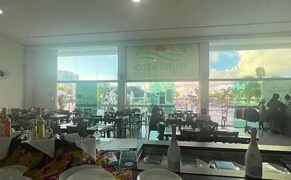 Muro Alto Condomínio Clube