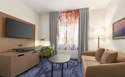 Fairfield Inn by Marriott Tracy