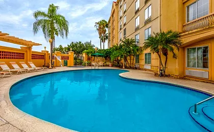 La Quinta Inn & Suites by Wyndham Lakeland West