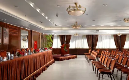 Titania Hotel