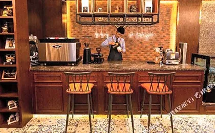 James Joyce Coffetel (Linyi Xiangyang West Road)