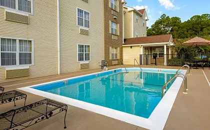 MainStay Suites