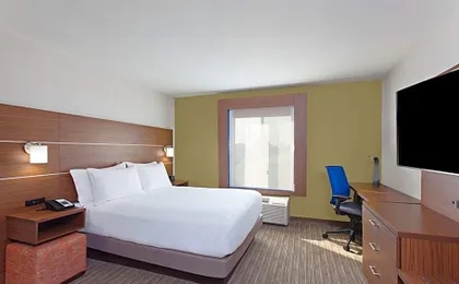Holiday Inn Express West Los Angeles By IHG